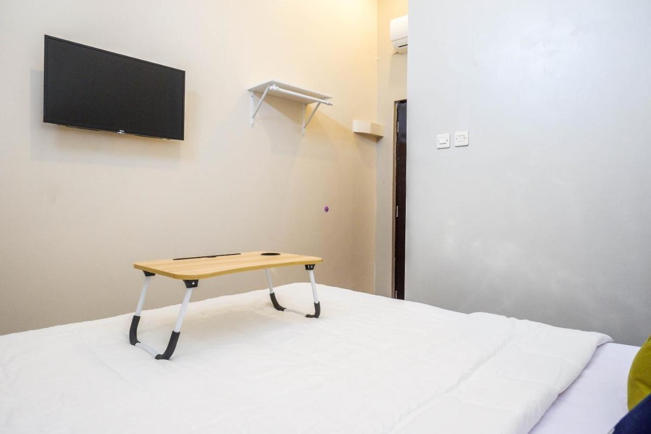 Urbanview Hotel Near Alun Alun Tegal Tegal (Central Java) Extérieur photo
